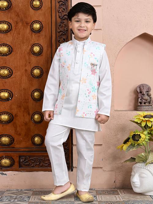 boys embroidered mandarin neck sherwani set - 21946713 - Very Small Image - 1