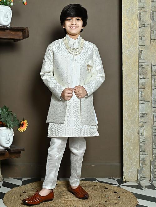 boys embroidred mandarin neck sherwani set - 21946715 - Very Small Image - 1