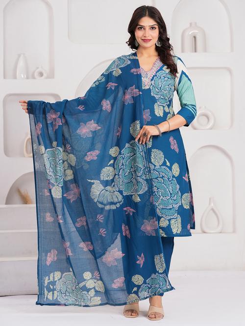 women three quarter sleeve kurta pant with dupatta set - 21948493 - Very Small Image - 1