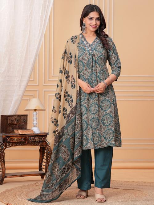 women three quarter sleeve kurta palazzo with dupatta set - 21948495 - Very Small Image - 1