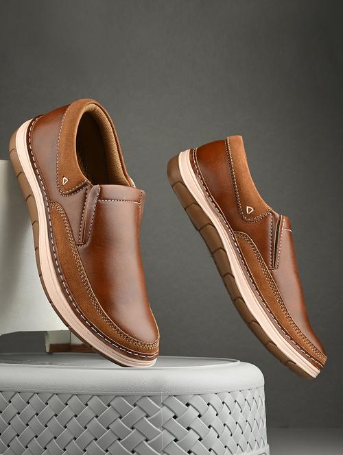 men tan solid boat shoe - 21948569 - Very Small Image - 1