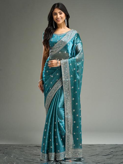 women solid with work embroidered saree with blouse - 21949680 - Very Small Image - 1