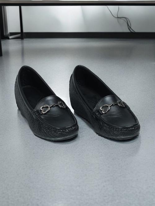 women black slip on loafer - 21950086 - Very Small Image - 1