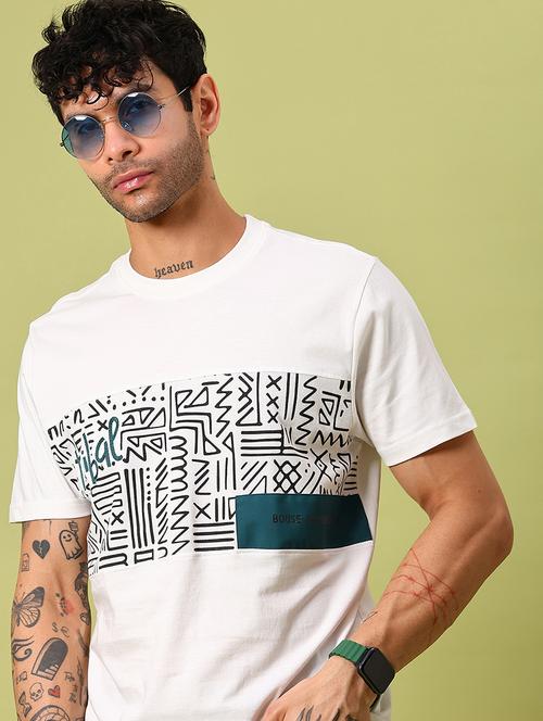 men chest print short sleeve regular fit t-shirt - 21951642 - Very Small Image - 1