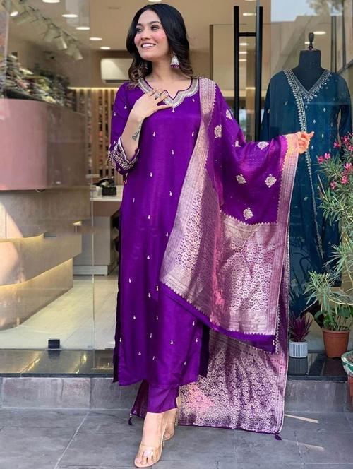 women three quarter sleeve kurta pant with dupatta set - 21954168 - Very Small Image - 1