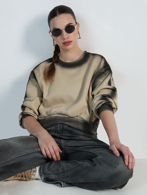 women solid long sleeve cropped sweatshirt - 21955803 - Very Small Image - 1