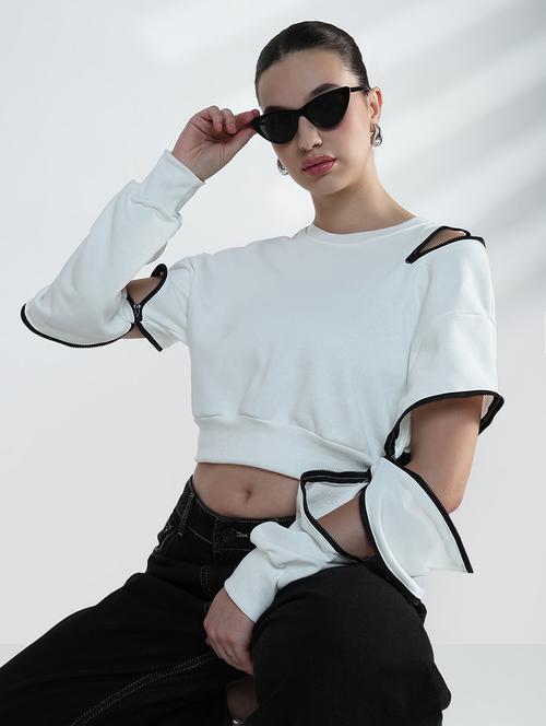 women solid long sleeve cropped sweatshirt - 21955811 - Very Small Image - 1
