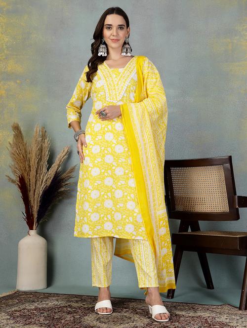 women three quarter sleeve kurta pant with dupatta set - 21956972 - Very Small Image - 1