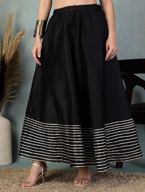 women black striped flared party wear skirt - 21956989 - Very Small Image - 1