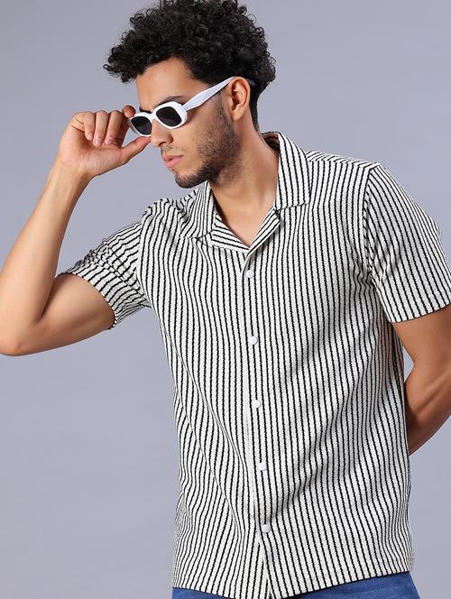 Men Striped Long Sleeve Regular Fit Casual Shirt - 21957392 - Very Small Image - 1