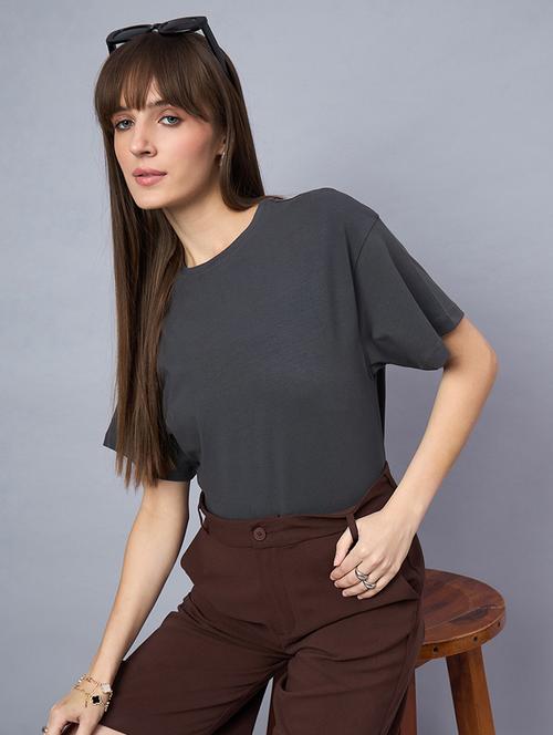 women solid short sleeve loose fit t-shirt - 21958272 - Very Small Image - 1