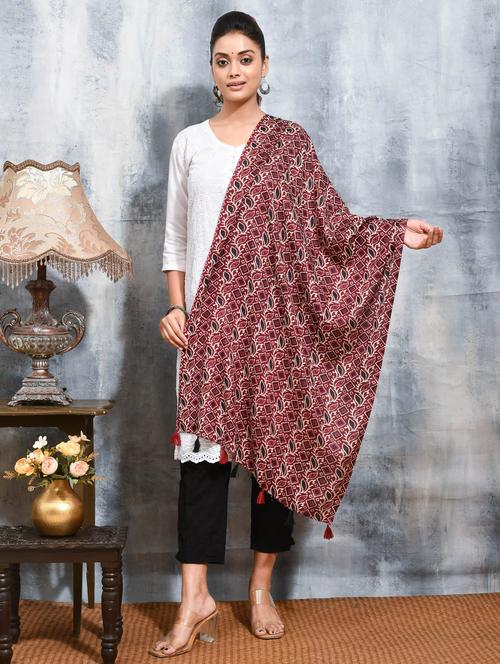 women maroon printed stole - 21959022 - Very Small Image - 1