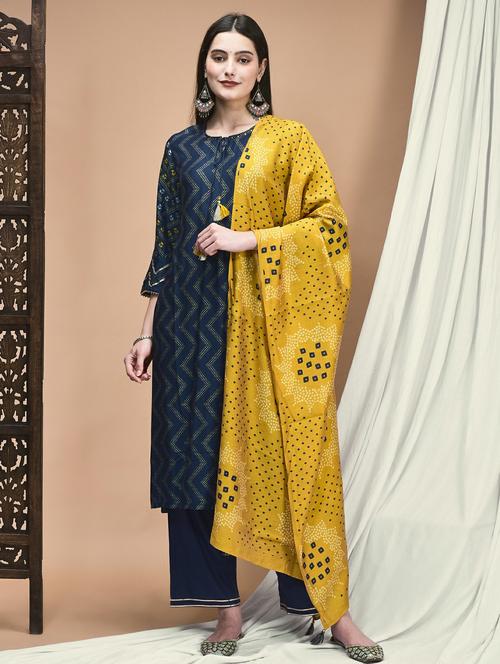 women three quarter sleeve kurta pant with dupatta set - 21959512 - Very Small Image - 1