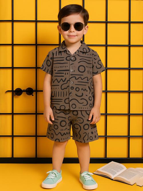 boys printed shirt & shorts co-ord set - 21960670 - Very Small Image - 1