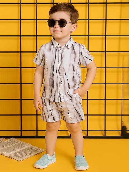 boys printed shirt & shorts co-ord set - 21961606 - Very Small Image - 1