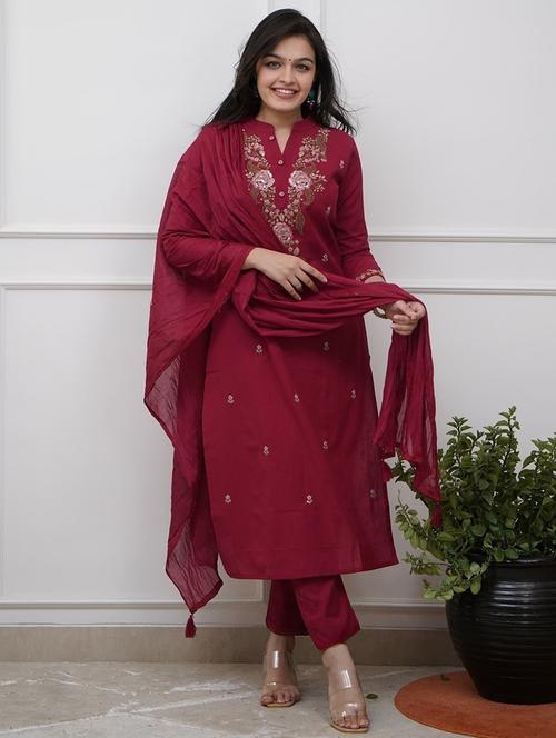 women three quarter sleeve kurta pant with dupatta set - 21961647 - Very Small Image - 1