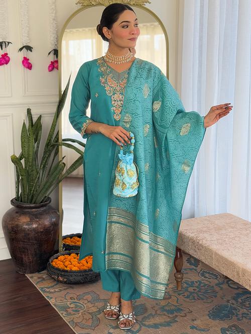 women three quarter sleeve kurta pant with dupatta set - 21961654 - Very Small Image - 1