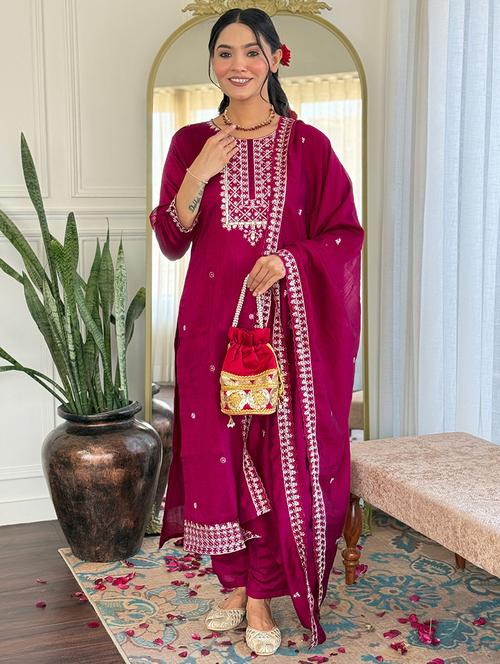 women three quarter sleeve kurta pant with dupatta set - 21961661 - Very Small Image - 1