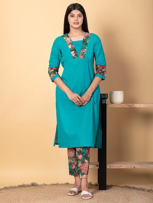 Women Three Quarter Sleeve Kurta Pant Set - 21962180 - Very Small Image - 1