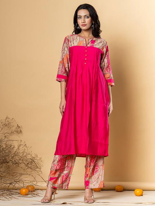 women three quarter sleeve kurta pant set - 21962248 - Very Small Image - 1