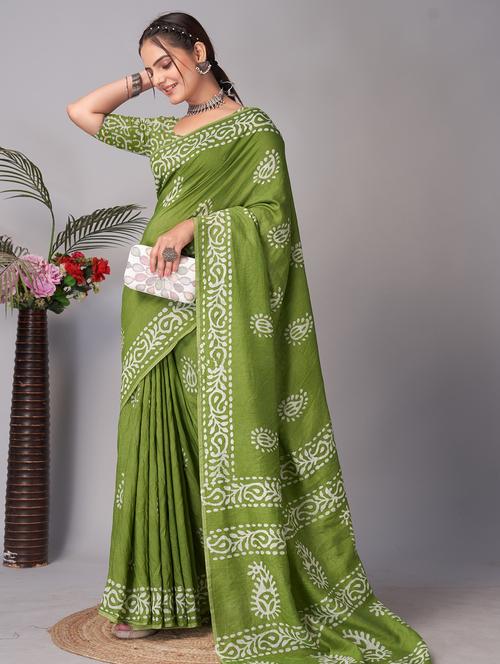 women batik printed saree with blouse - 21962909 - Very Small Image - 1