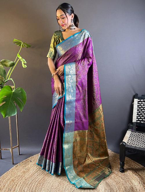 women self design bordered saree with blouse - 21963035 - Very Small Image - 1