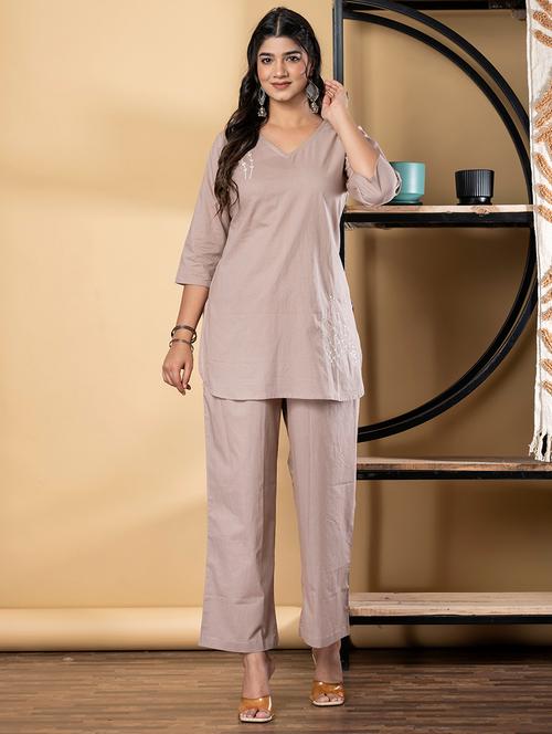 women three quarter sleeve ethnic co-ord set - 21964279 - Very Small Image - 1