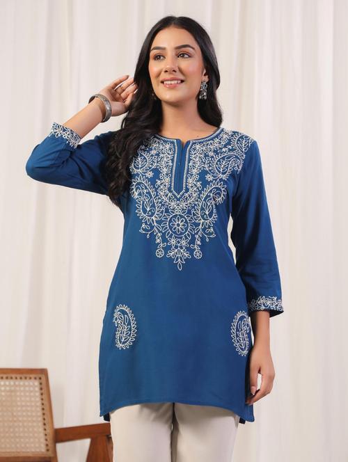women three quarter sleeve straight kurti - 21964298 - Very Small Image - 1