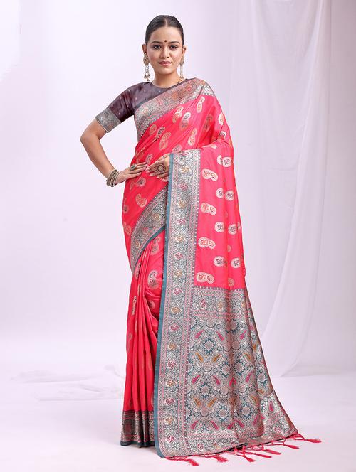 women self design banarasi saree with blouse - 21964862 - Very Small Image - 1