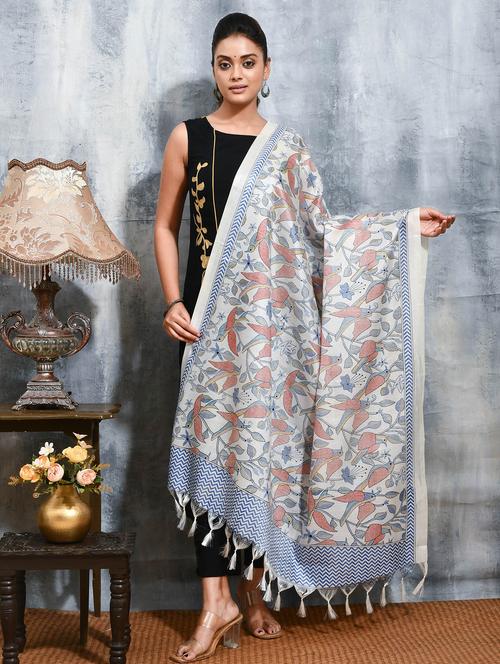 women kantha printed dupatta  - 21965717 - Very Small Image - 1