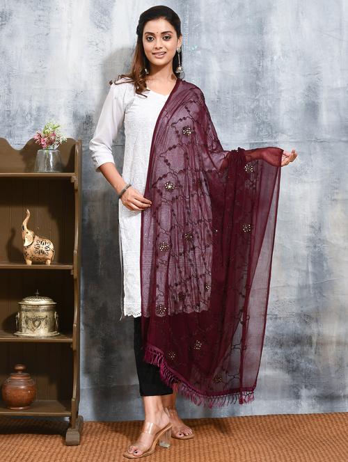 women solid with work embroidered dupatta  - 21965790 - Very Small Image - 1