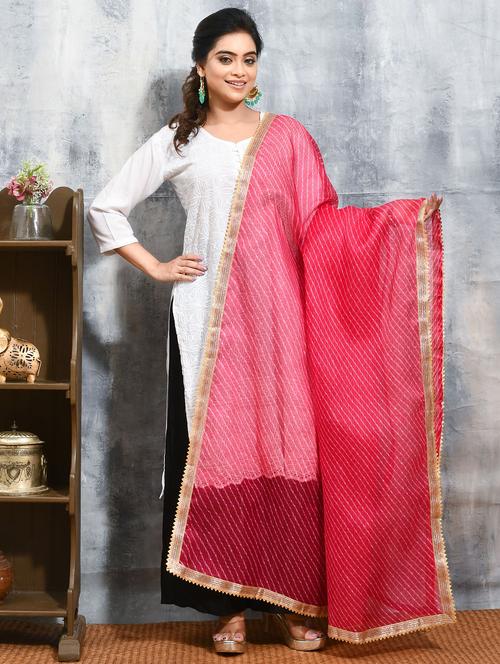 women pink leheriya printed dupatta - 21965837 - Very Small Image - 1
