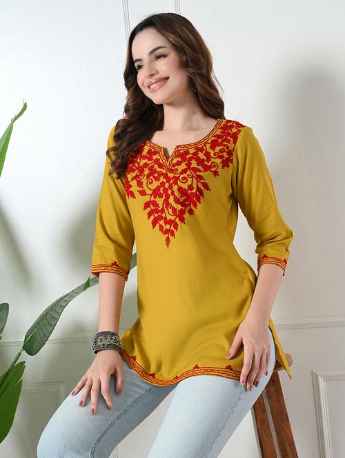 women embroidered three quarter sleeve straight kurta - 21966078 - Very Small Image - 1
