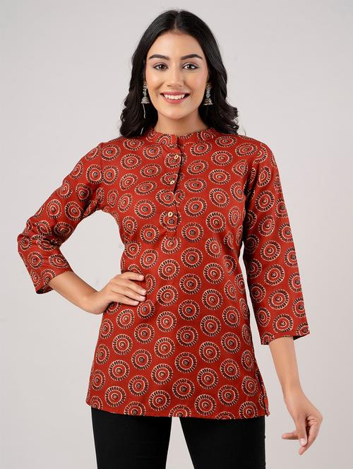women printed three quarter sleeve straight kurti - 21966178 - Very Small Image - 1