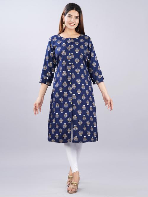 women three quarter sleeve a-line kurta - 21966639 - Very Small Image - 1