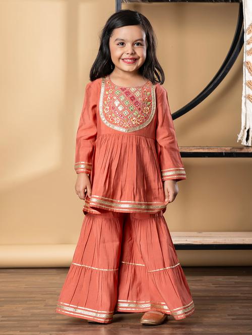 Girls Embroidered Long Sleeve Kurta And Sharara Set - 21967206 - Very Small Image - 1