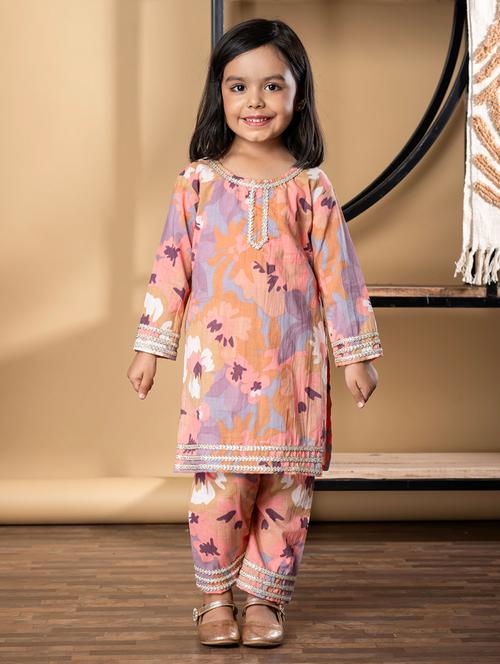 girls floral print long sleeve kurta and pant set - 21967210 - Very Small Image - 1