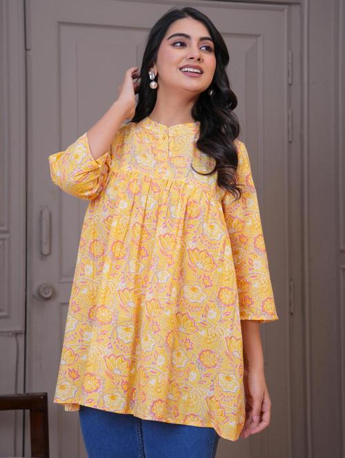 women floral three quarter sleeve flared tunic - 21968116 - Very Small Image - 1