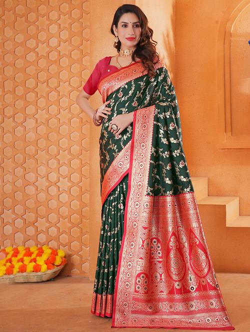women self design banarasi saree with blouse - 21968648 - Very Small Image - 1