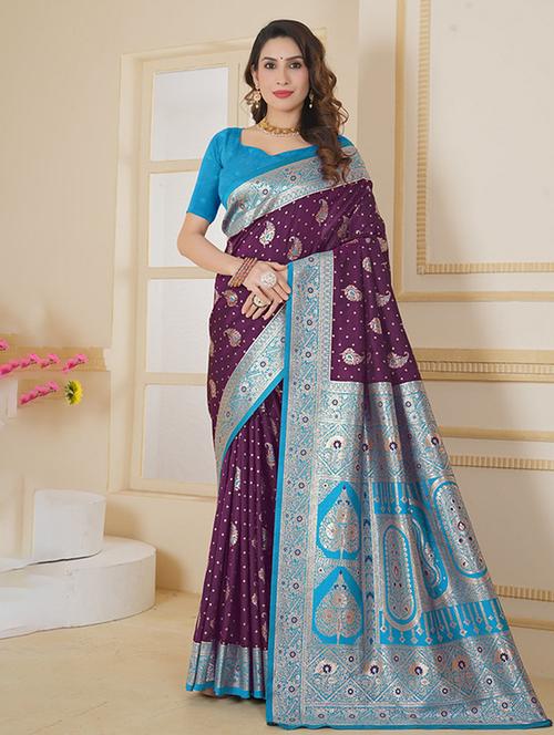 women self design banarasi saree with blouse - 21968752 - Very Small Image - 1