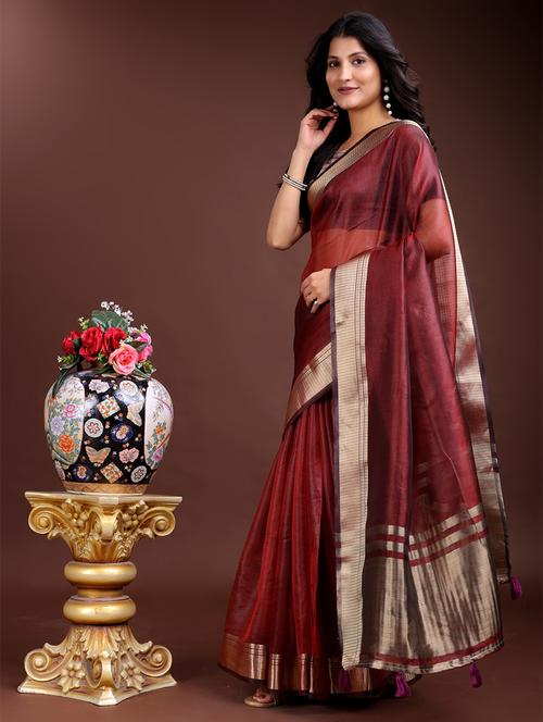 women solid with bordered saree with blouse - 21969158 - Very Small Image - 1
