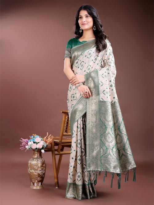 women self design bordered saree with blouse - 21969218 - Very Small Image - 1