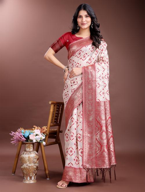 women self design bordered saree with blouse - 21969222 - Very Small Image - 1