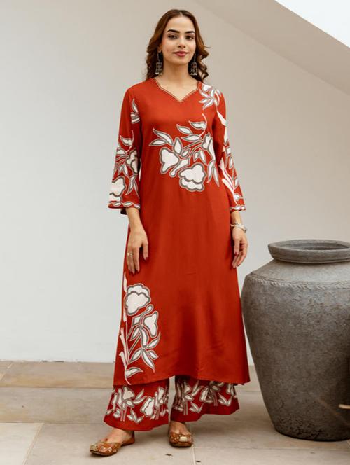 women three quarter sleeve kurta palazzo set - 21969653 - Very Small Image - 1