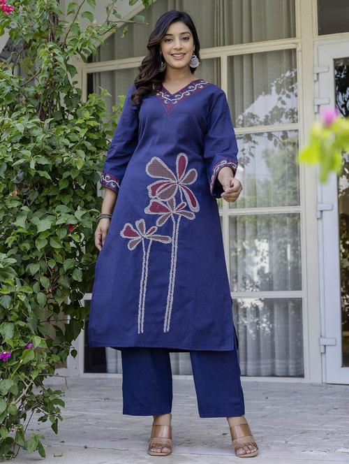 women three quarter sleeve kurta pant with dupatta set - 21969701 - Very Small Image - 1