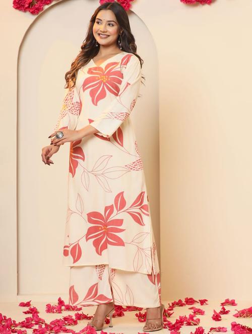 women printed three quarter sleeve kurta palazzo set - 21969729 - Very Small Image - 1