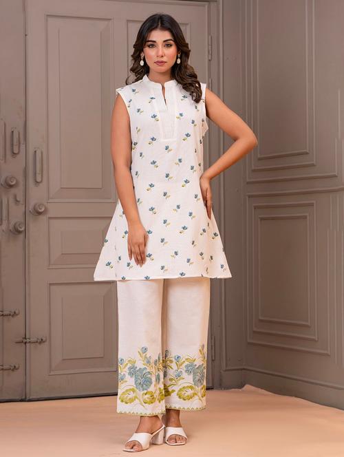 women off white sleeveless regular fit ethnic co-ord set - 21969777 - Very Small Image - 1