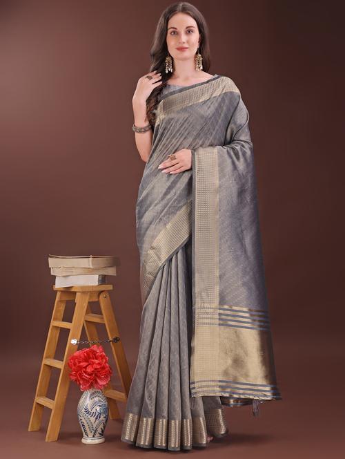 women self design bordered saree with blouse - 21969890 - Very Small Image - 1