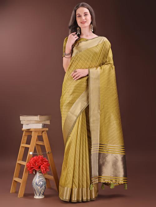 women self design bordered saree with blouse - 21969891 - Very Small Image - 1