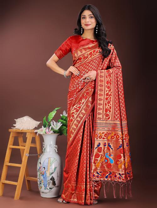 women self design paithani saree with blouse - 21969993 - Very Small Image - 1
